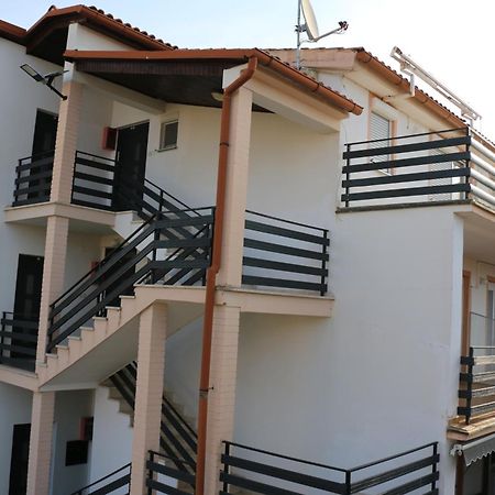 Apartmani Suhi Brod Medulin Extérieur photo