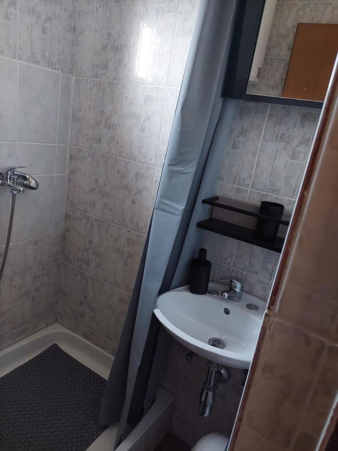 Apartmani Suhi Brod Medulin Extérieur photo