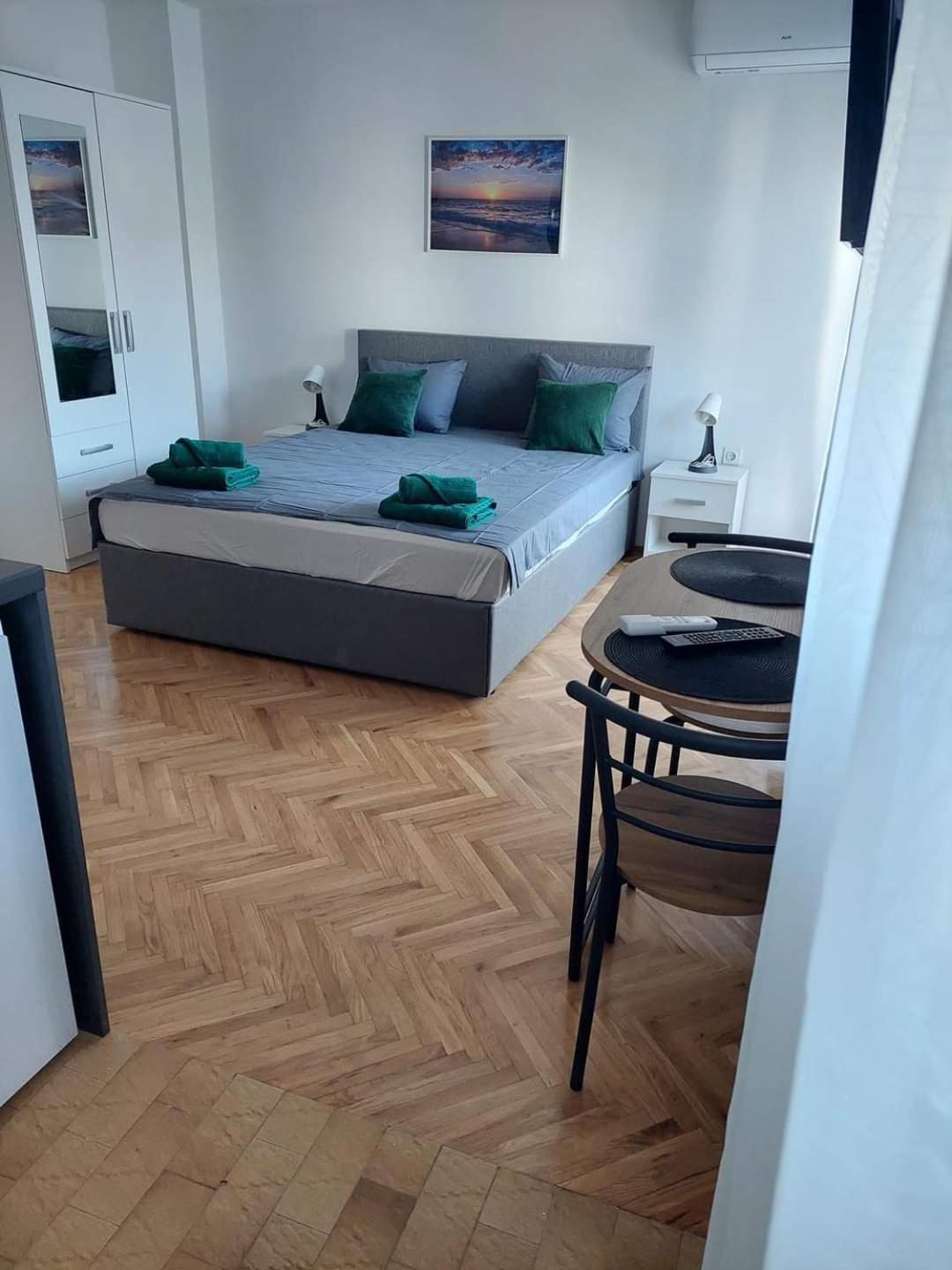 Apartmani Suhi Brod Medulin Extérieur photo